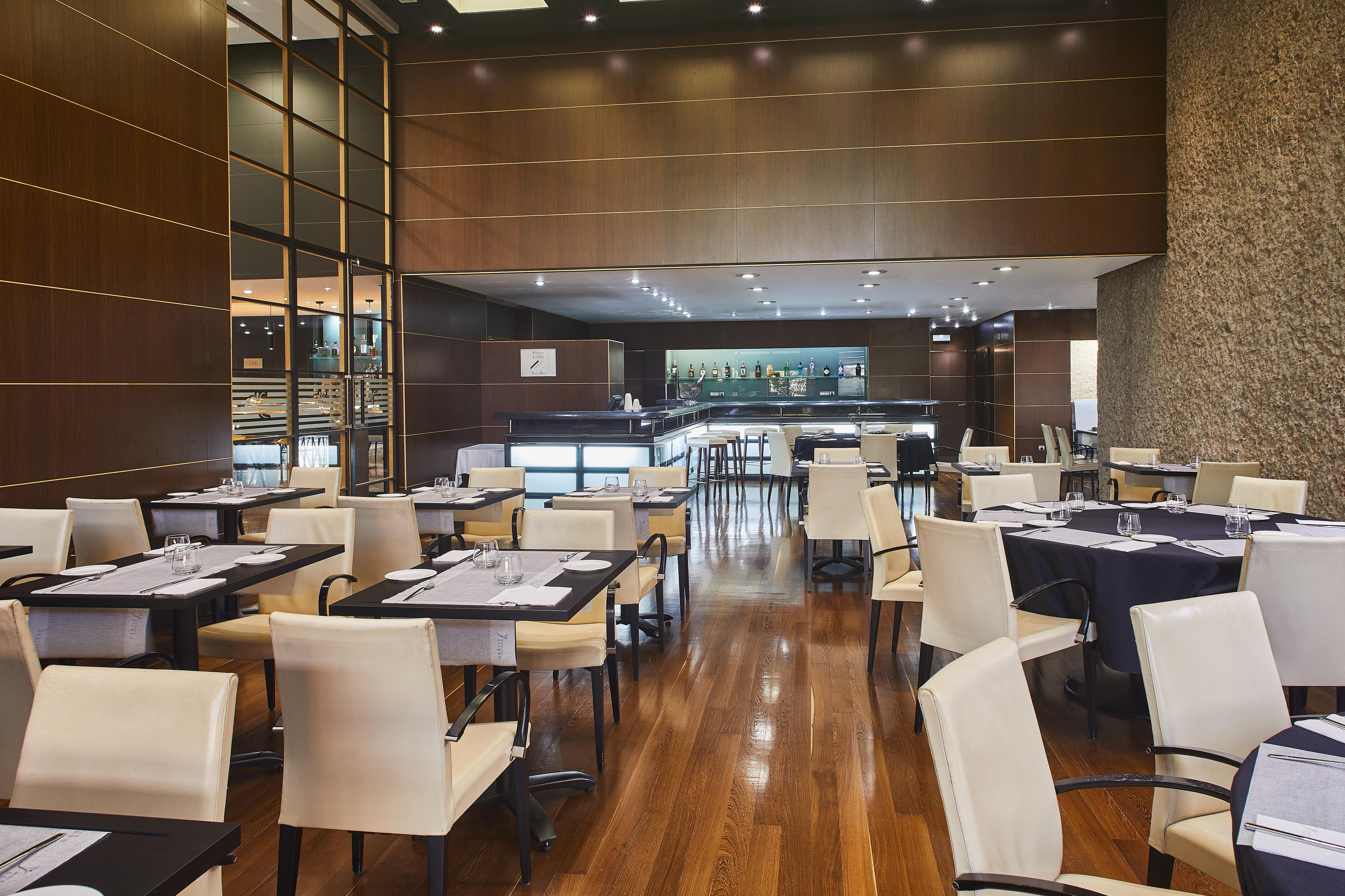 Silken Puerta Madrid Hotel Екстериор снимка