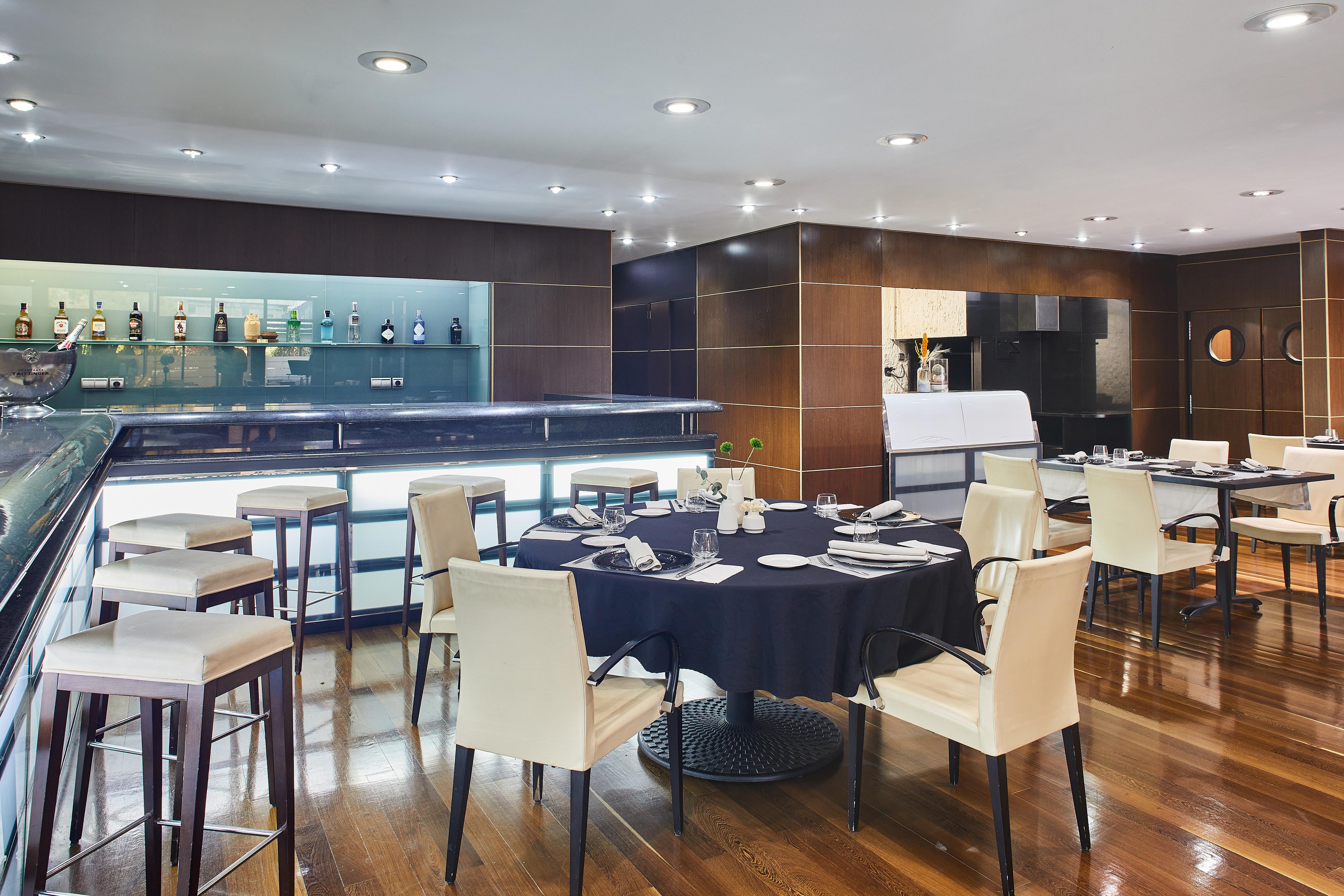 Silken Puerta Madrid Hotel Екстериор снимка