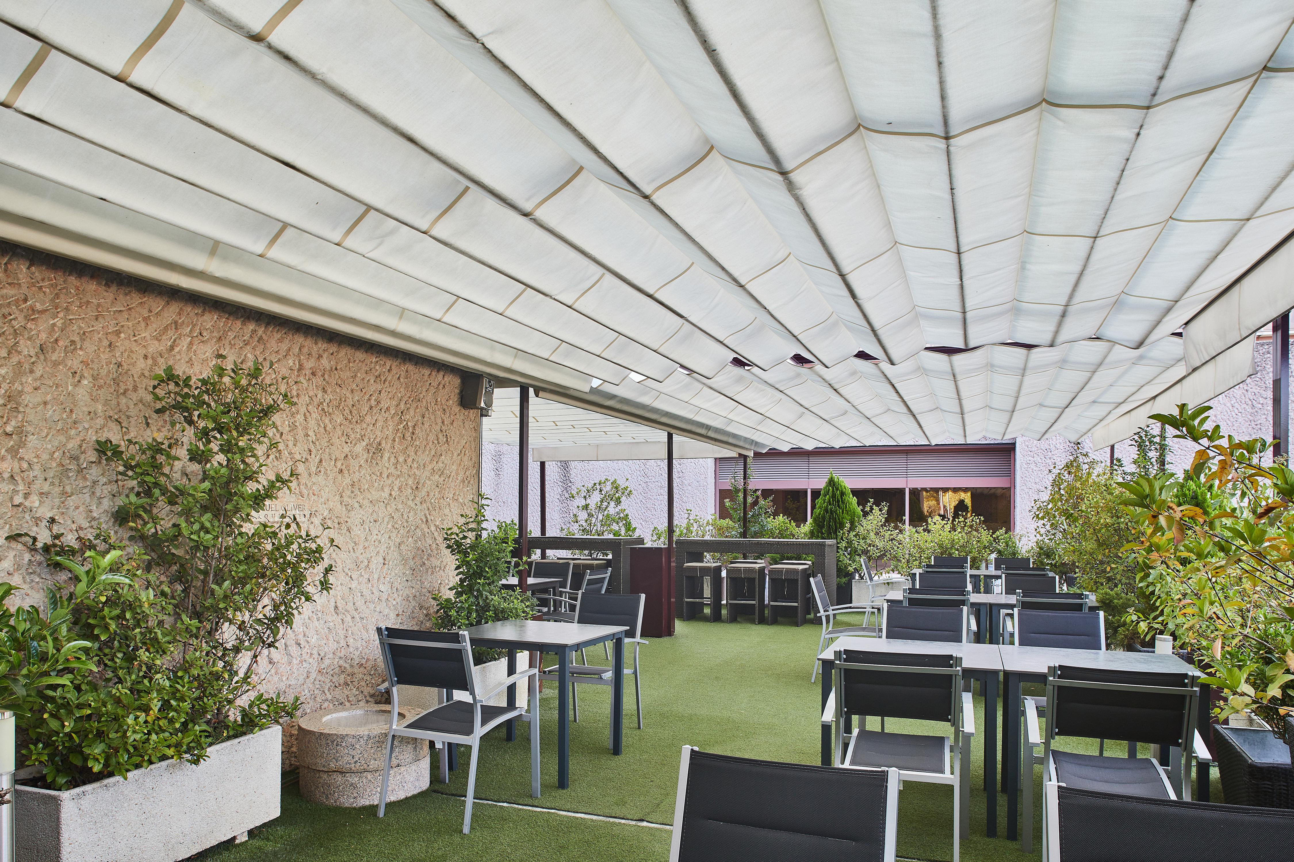 Silken Puerta Madrid Hotel Екстериор снимка