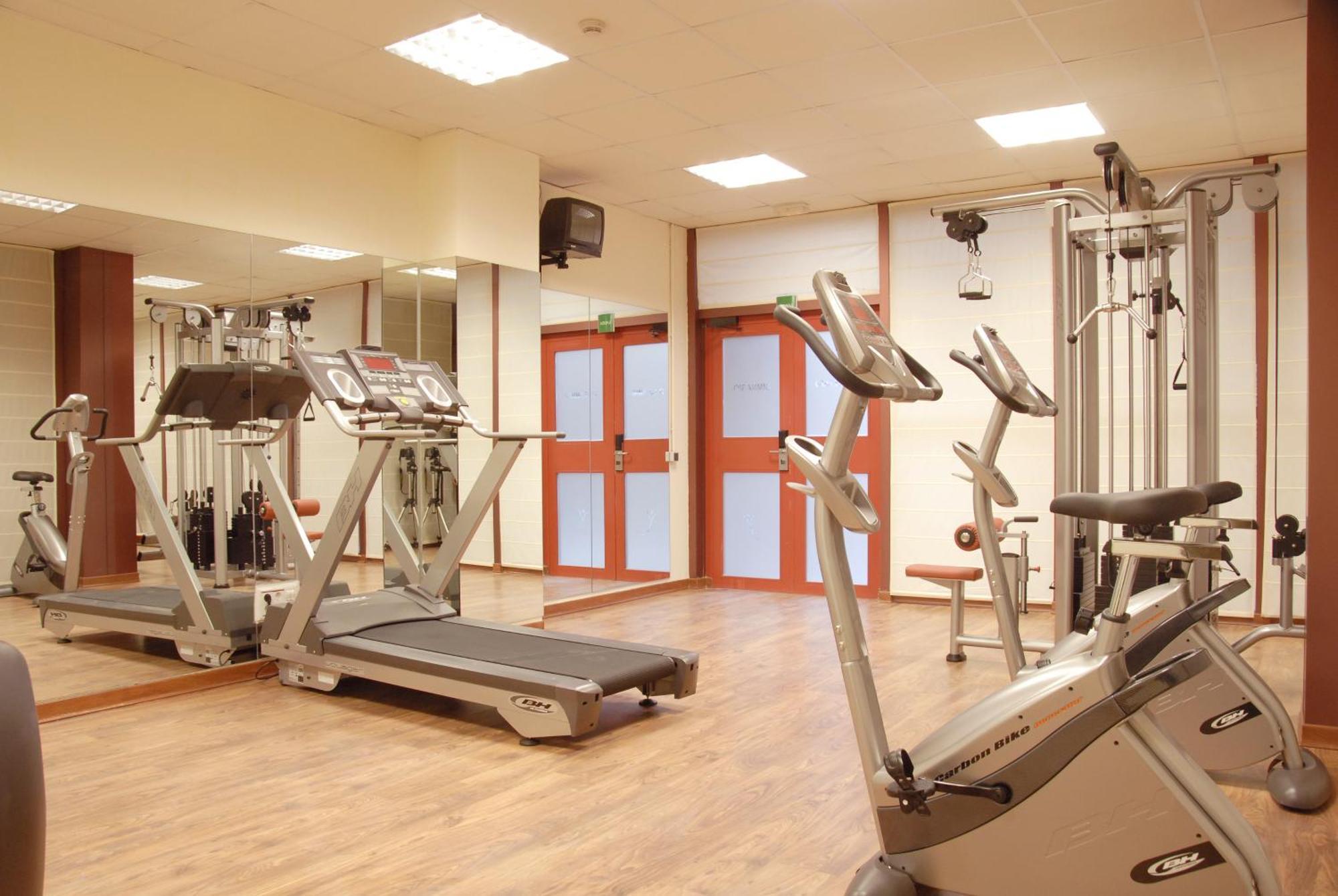 Silken Puerta Madrid Hotel Екстериор снимка